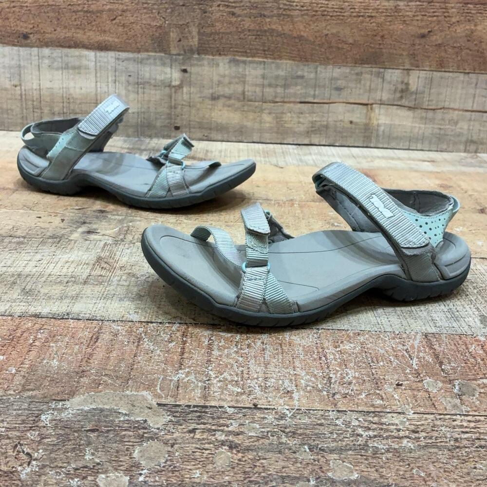 Teva Sandals Womens Size 7 38 Gray Strappy Adjustable Outdoor Comfort Shoes